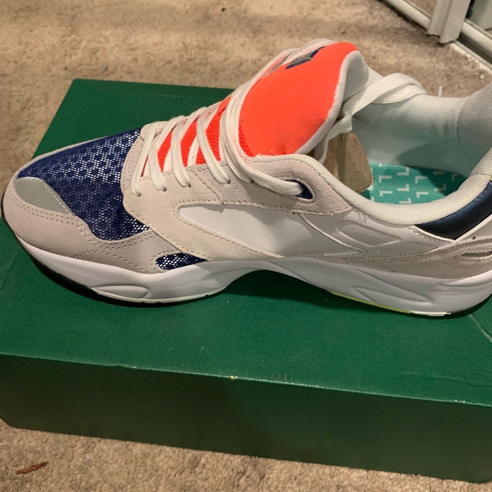 Lacoste STORM 96 LO LT GRY/LT GREEN SIZE 11 MEN